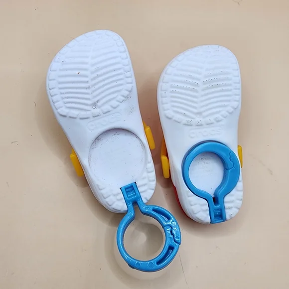 2024 McDonalds Mini Crocs Keychain Happy Meal Toys Set Of 2 - Picture 3 of 3